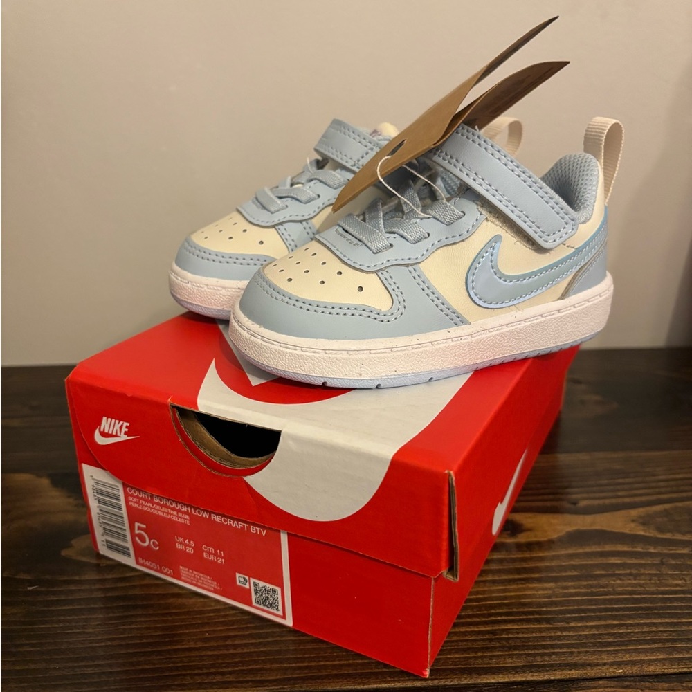 Nike Kids Sky Blue and Cream Sneakers